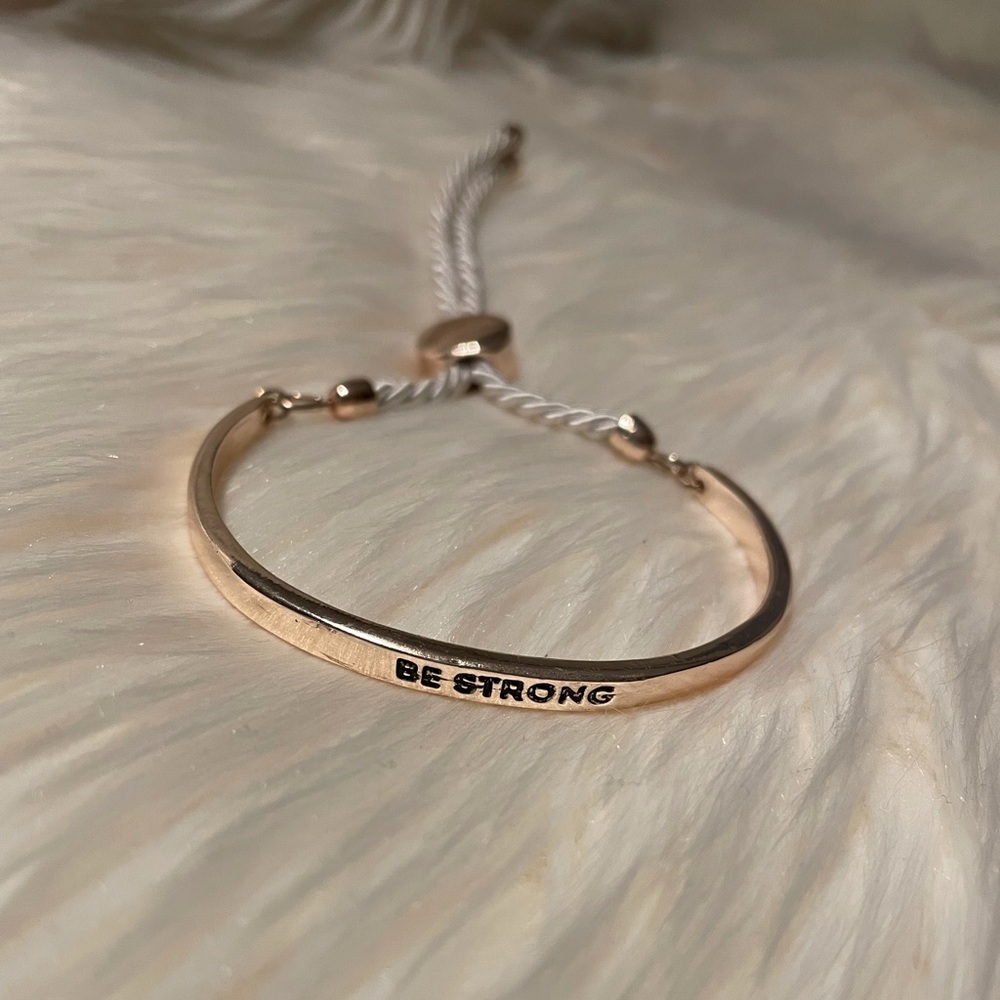 Be Strong Gold Roped Bracelet - Picture 2 of 8